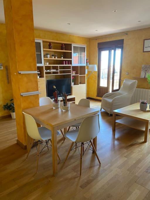 Apartamento Atico Centrico Con Terraza Y Garaje Benavente Exterior foto